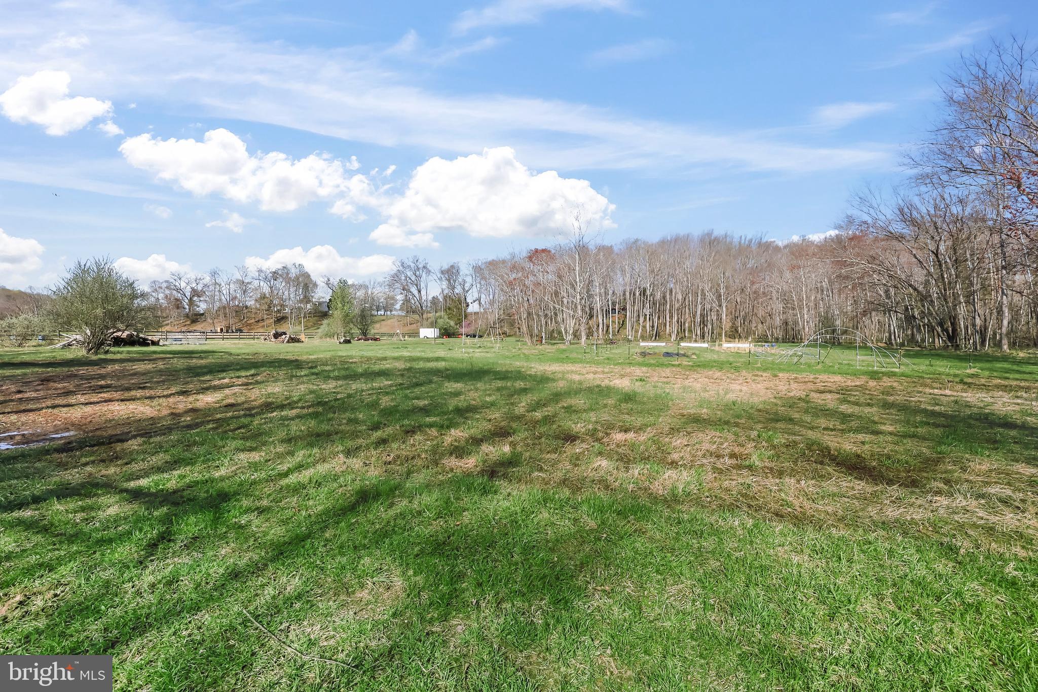 KINGS GRANT - Residential