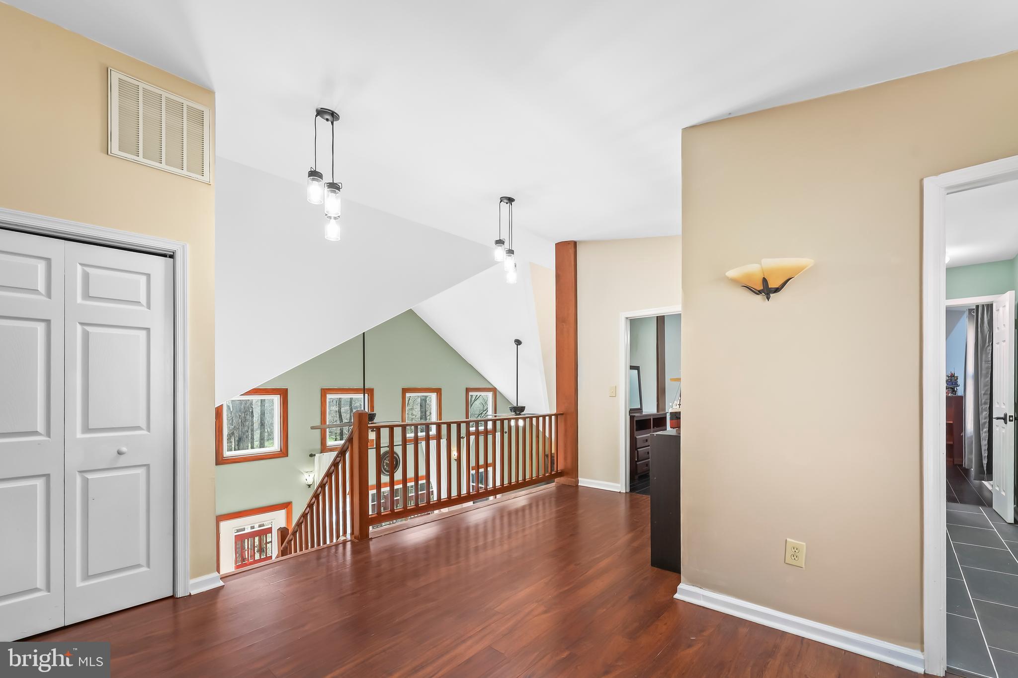 KINGS GRANT - Residential