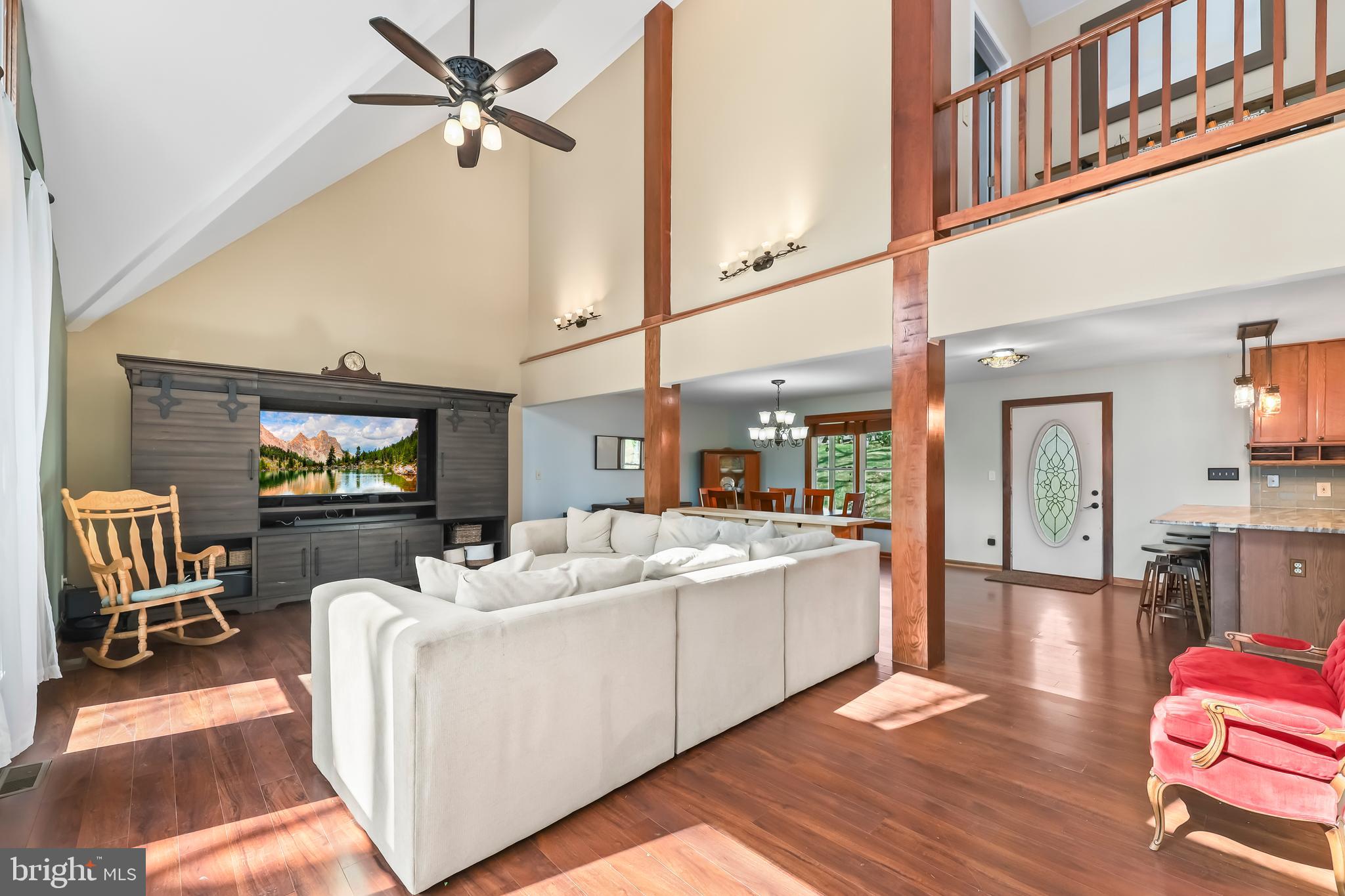 KINGS GRANT - Residential