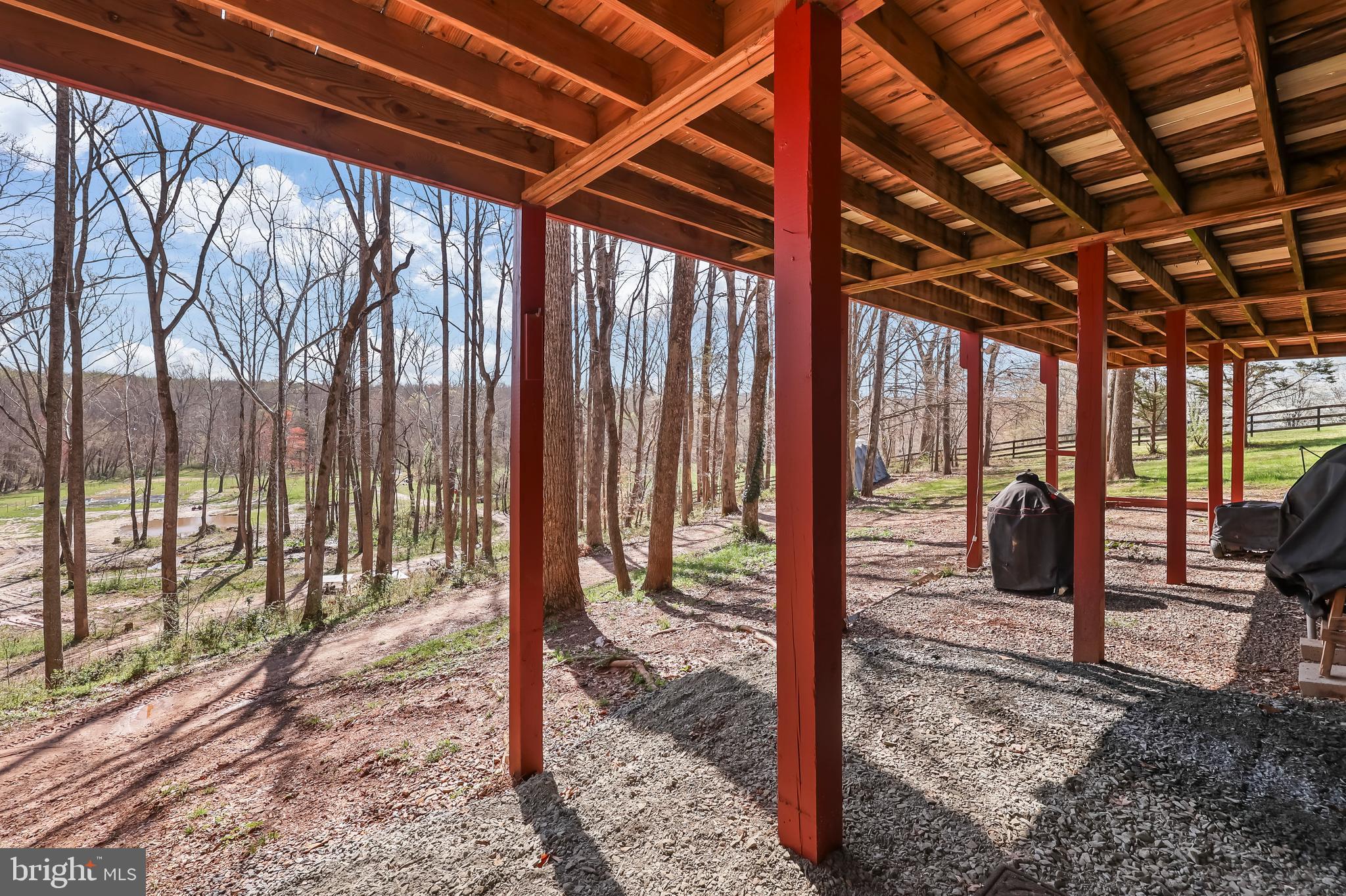 KINGS GRANT - Residential