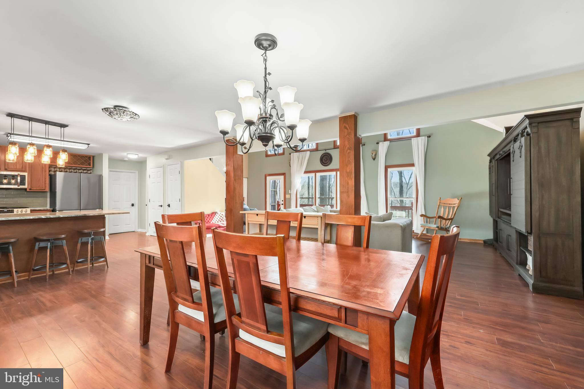 KINGS GRANT - Residential