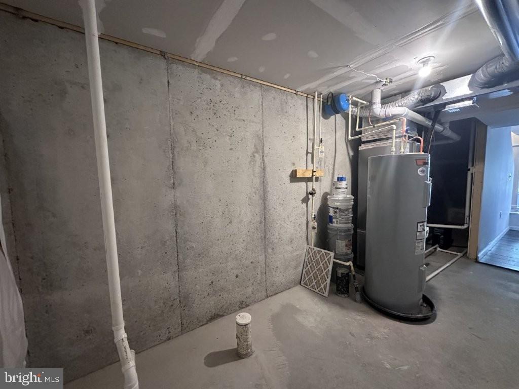 MCCAULEY CROSSING - Residential