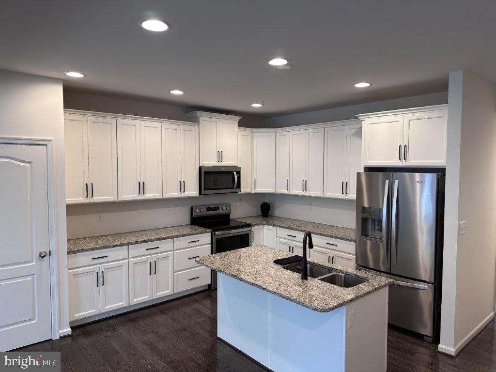 MCCAULEY CROSSING - Residential