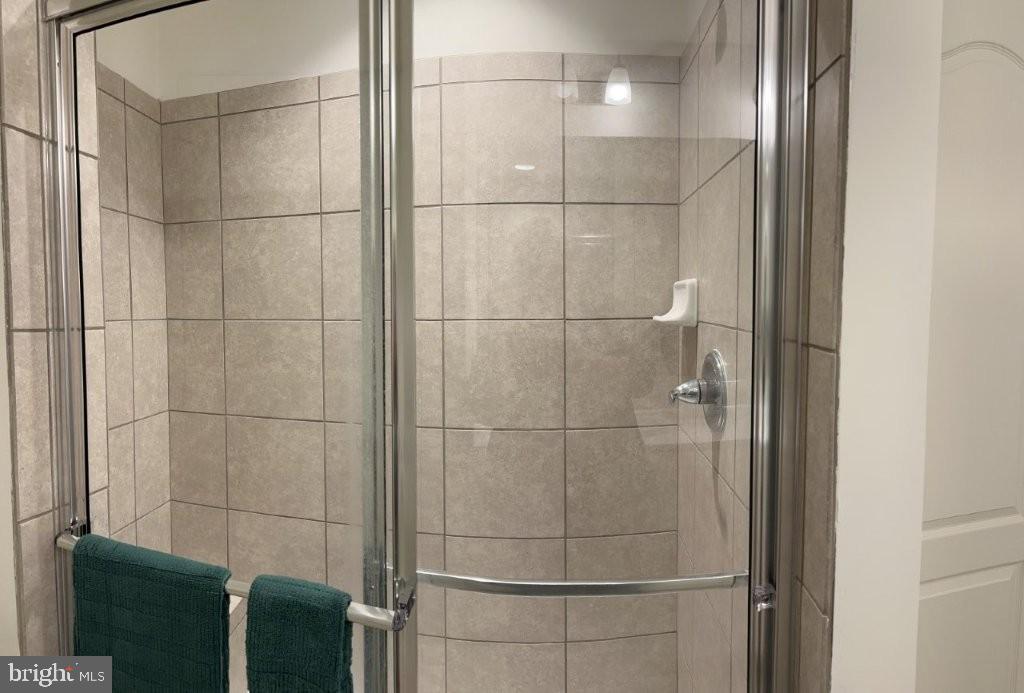 MCCAULEY CROSSING - Residential