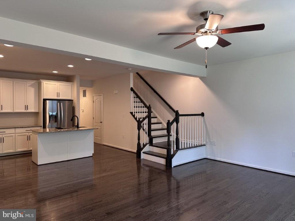 MCCAULEY CROSSING - Residential