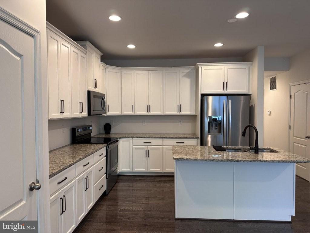 MCCAULEY CROSSING - Residential