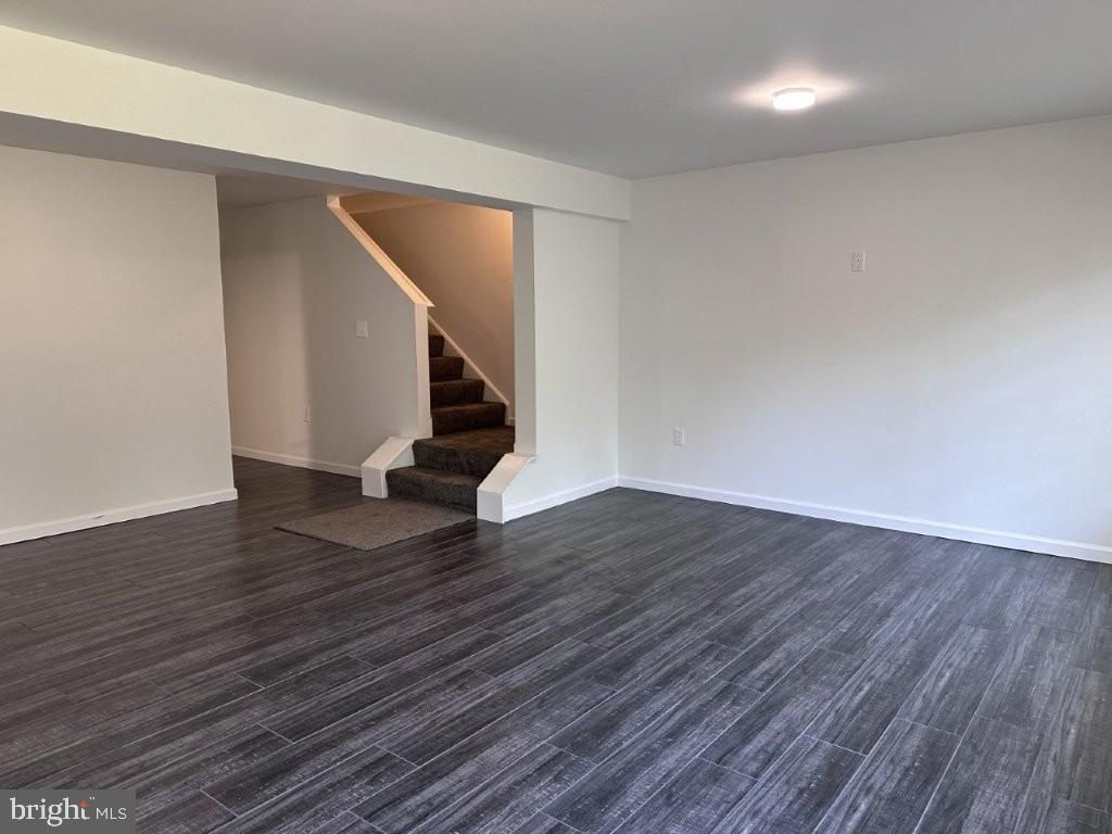 MCCAULEY CROSSING - Residential