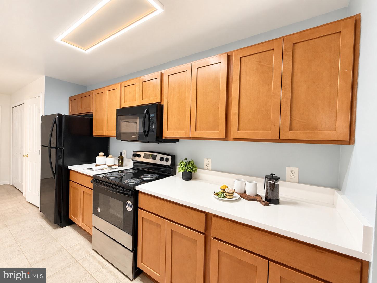 4104 MONUMENT COURT H 202