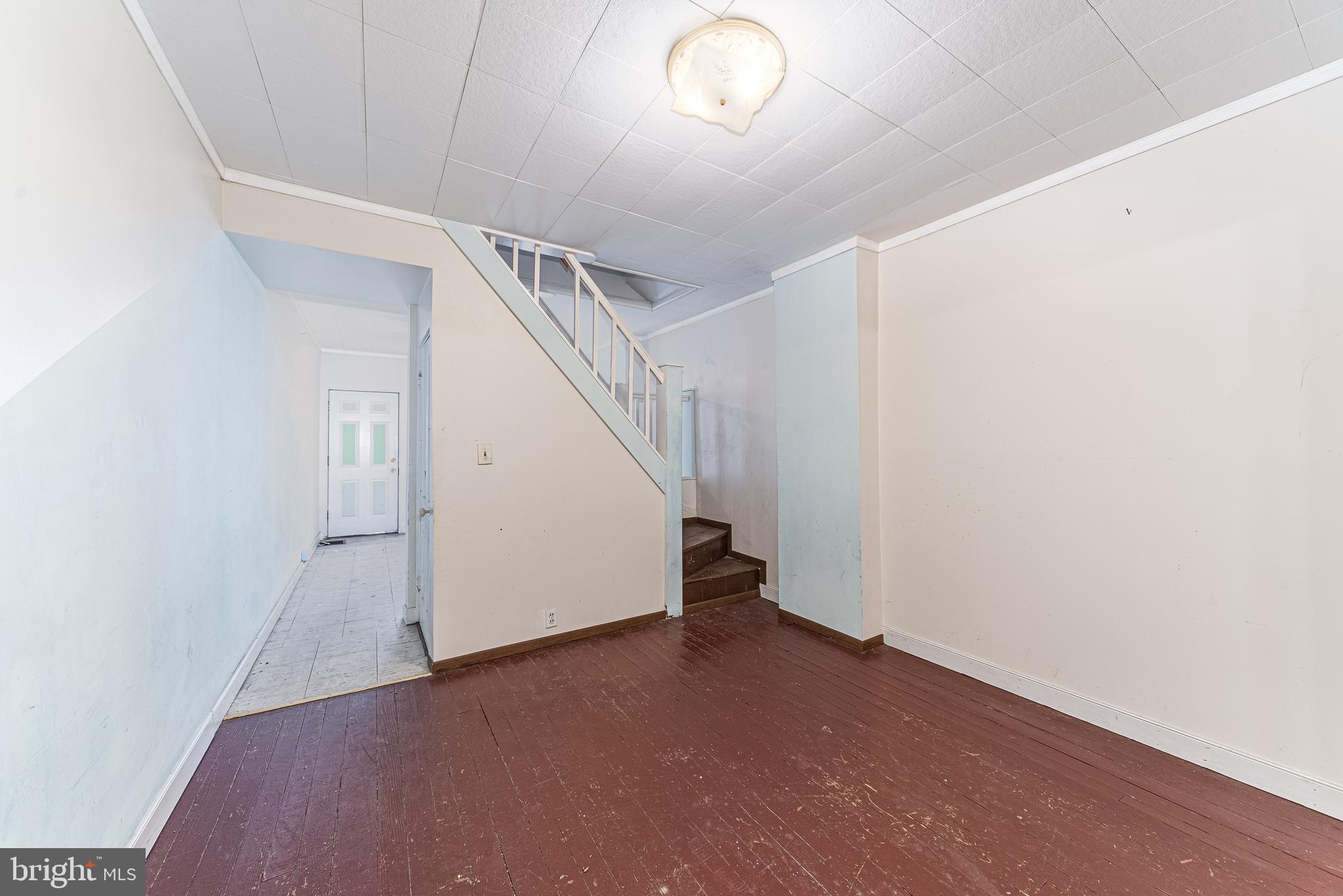 WASHINGTON VILLAGE - Residential