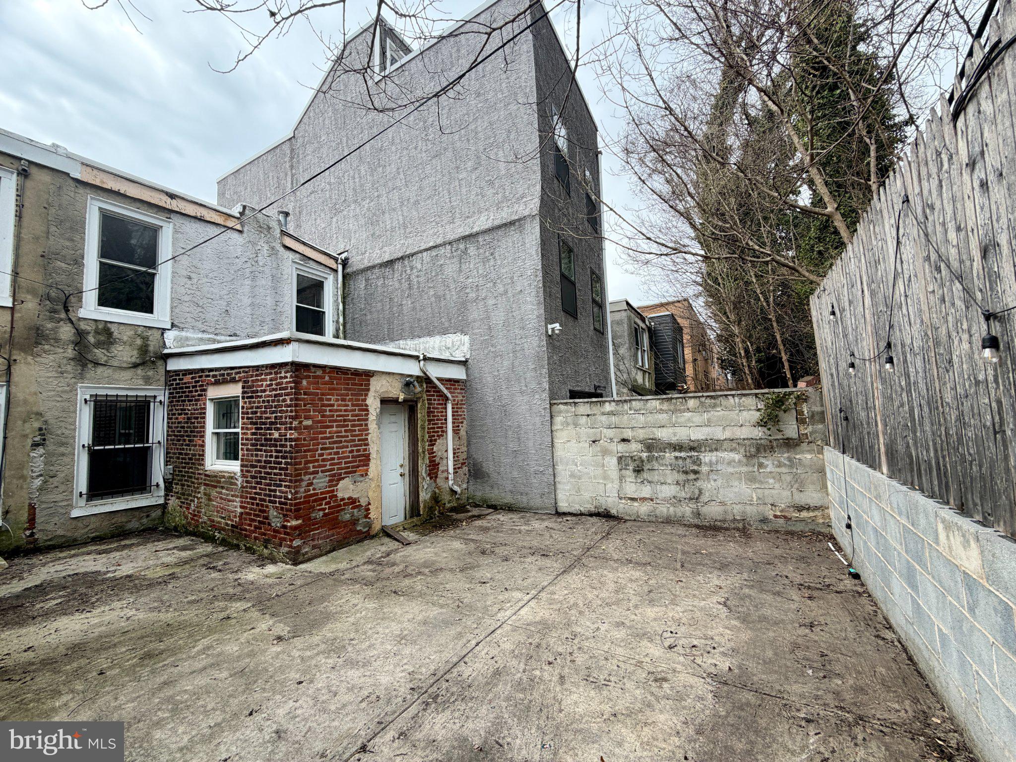 POWELTON VILLAGE - Residential