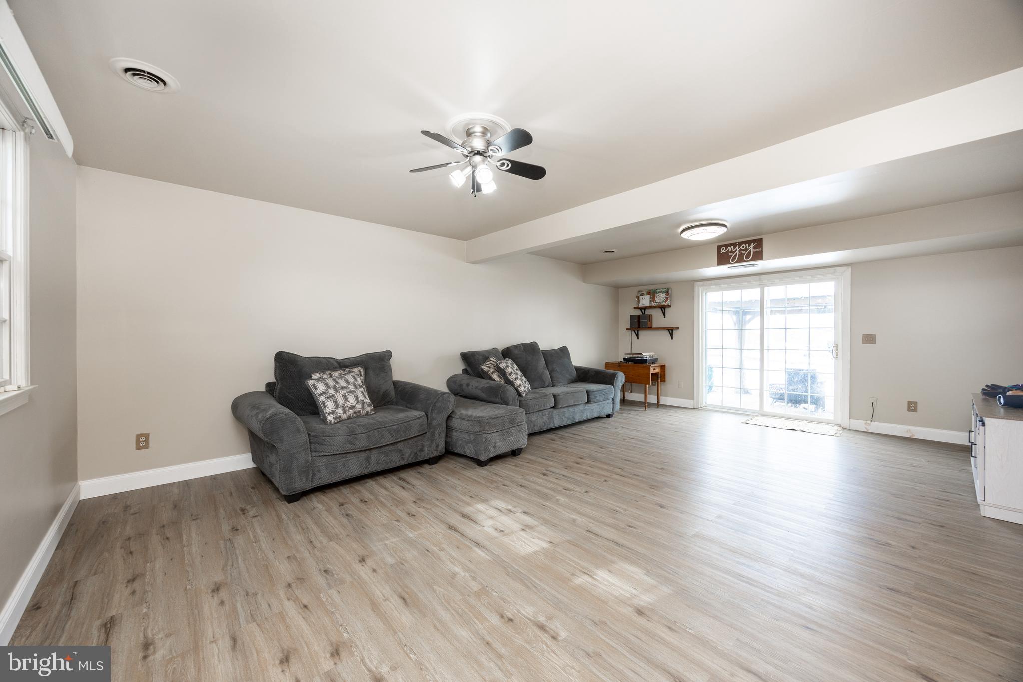 MANSION VIEW ESTAT - Residential