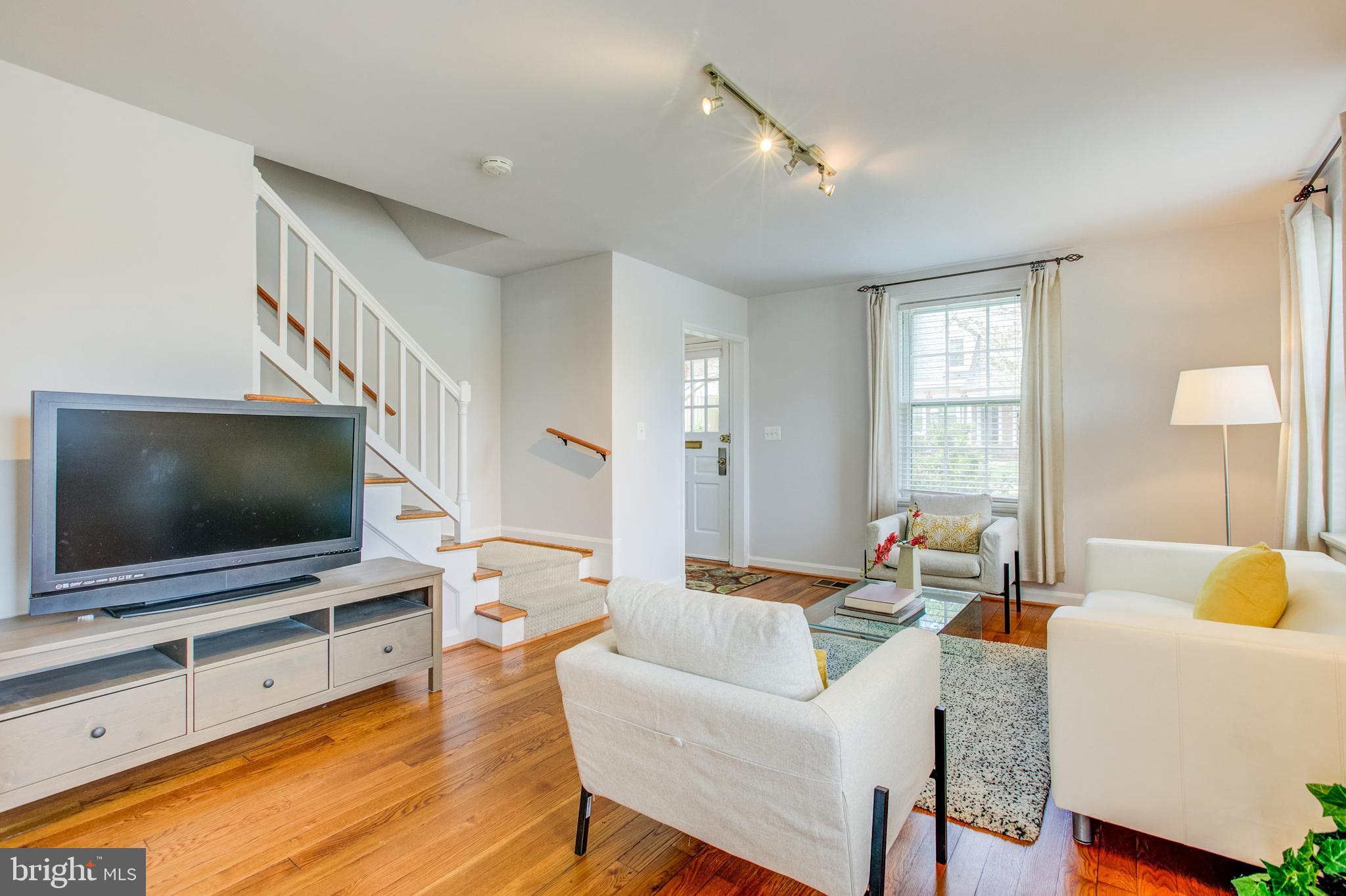 FAIRLINGTON - Residential