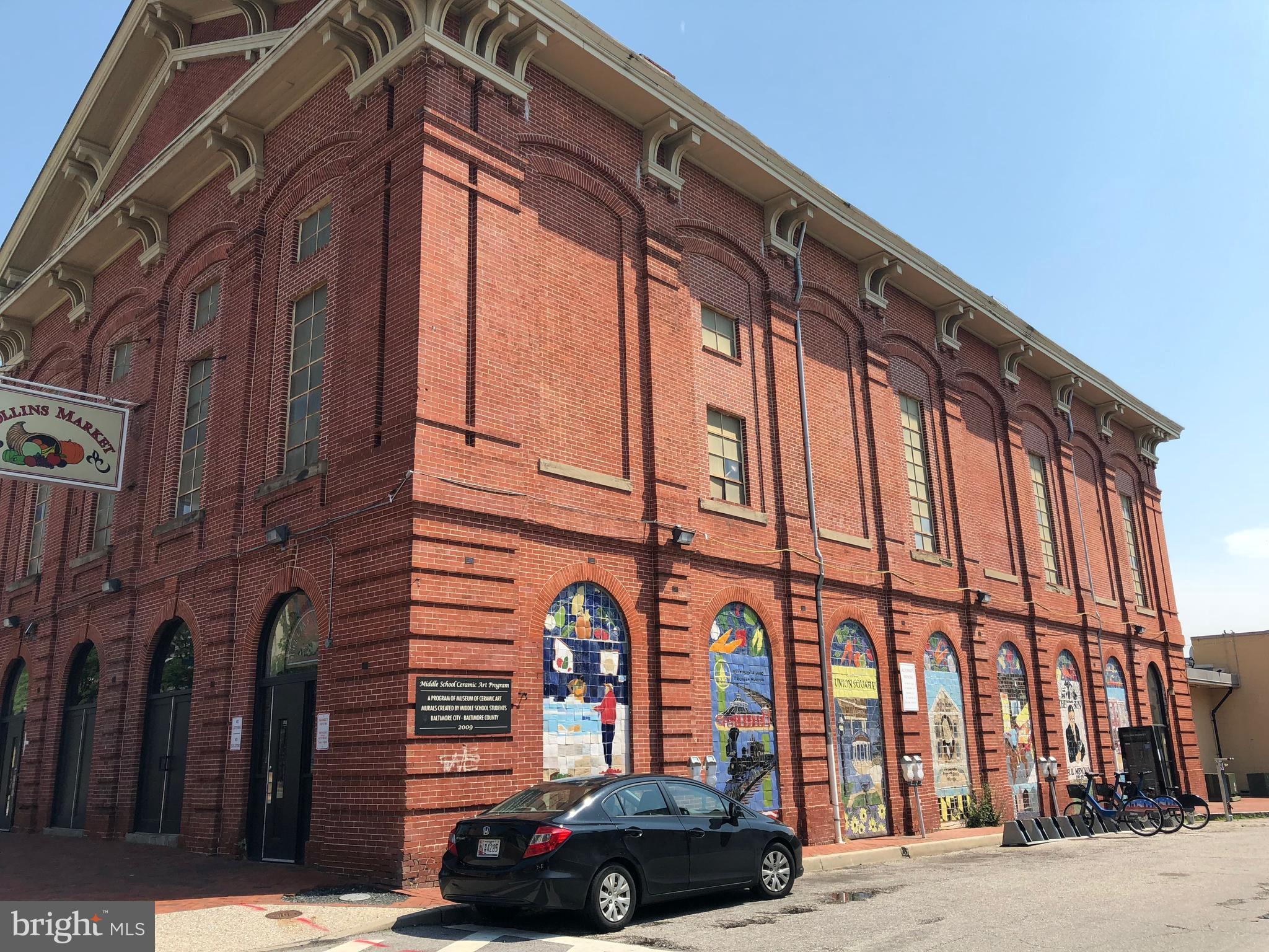 HOLLINS MARKET - Residential