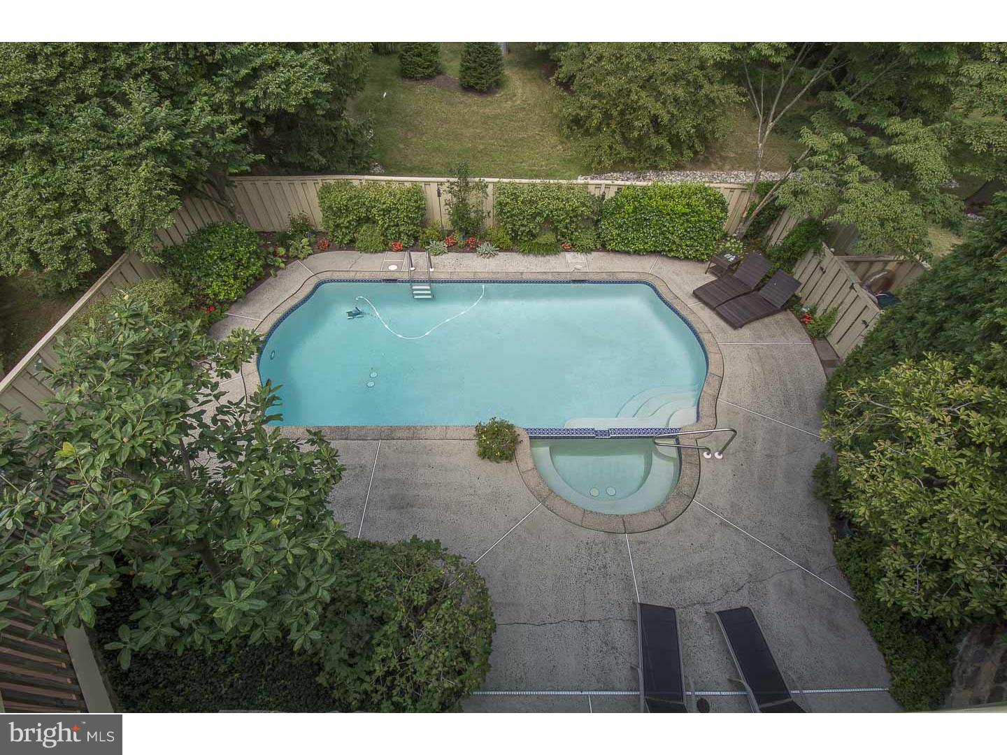 HERMITAGE - Residential