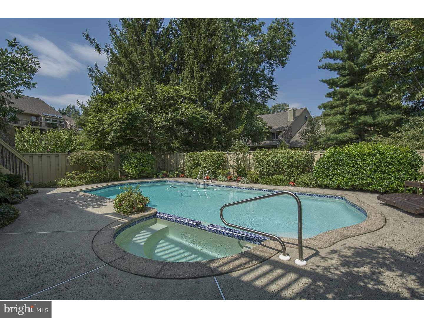 HERMITAGE - Residential