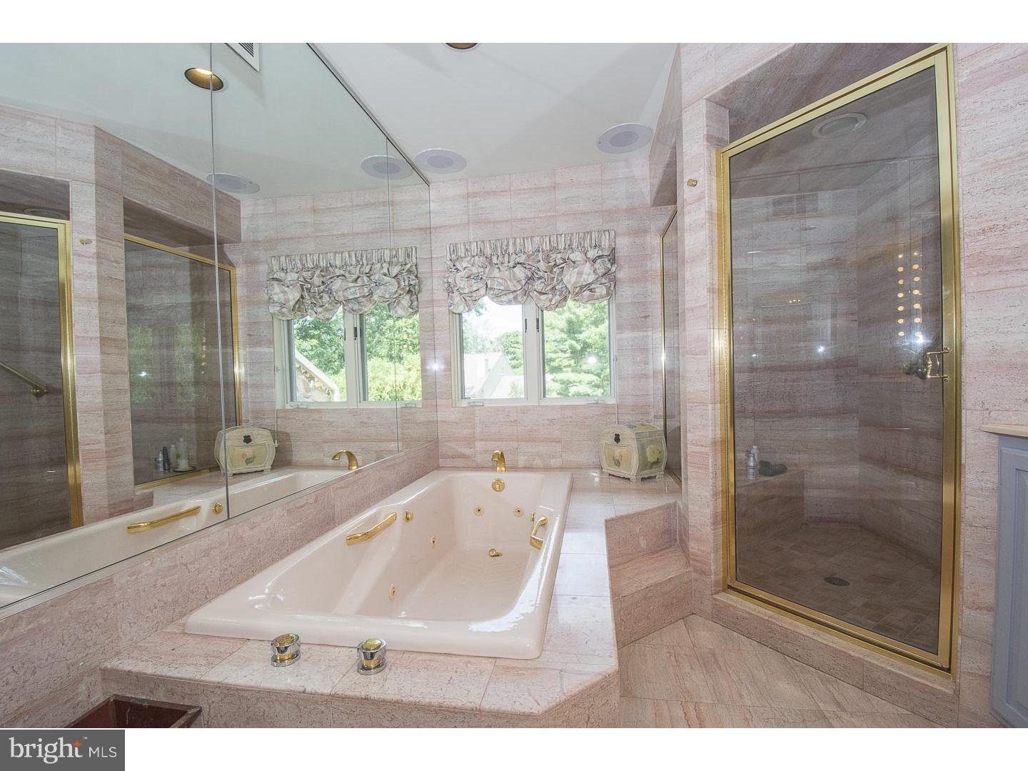 HERMITAGE - Residential