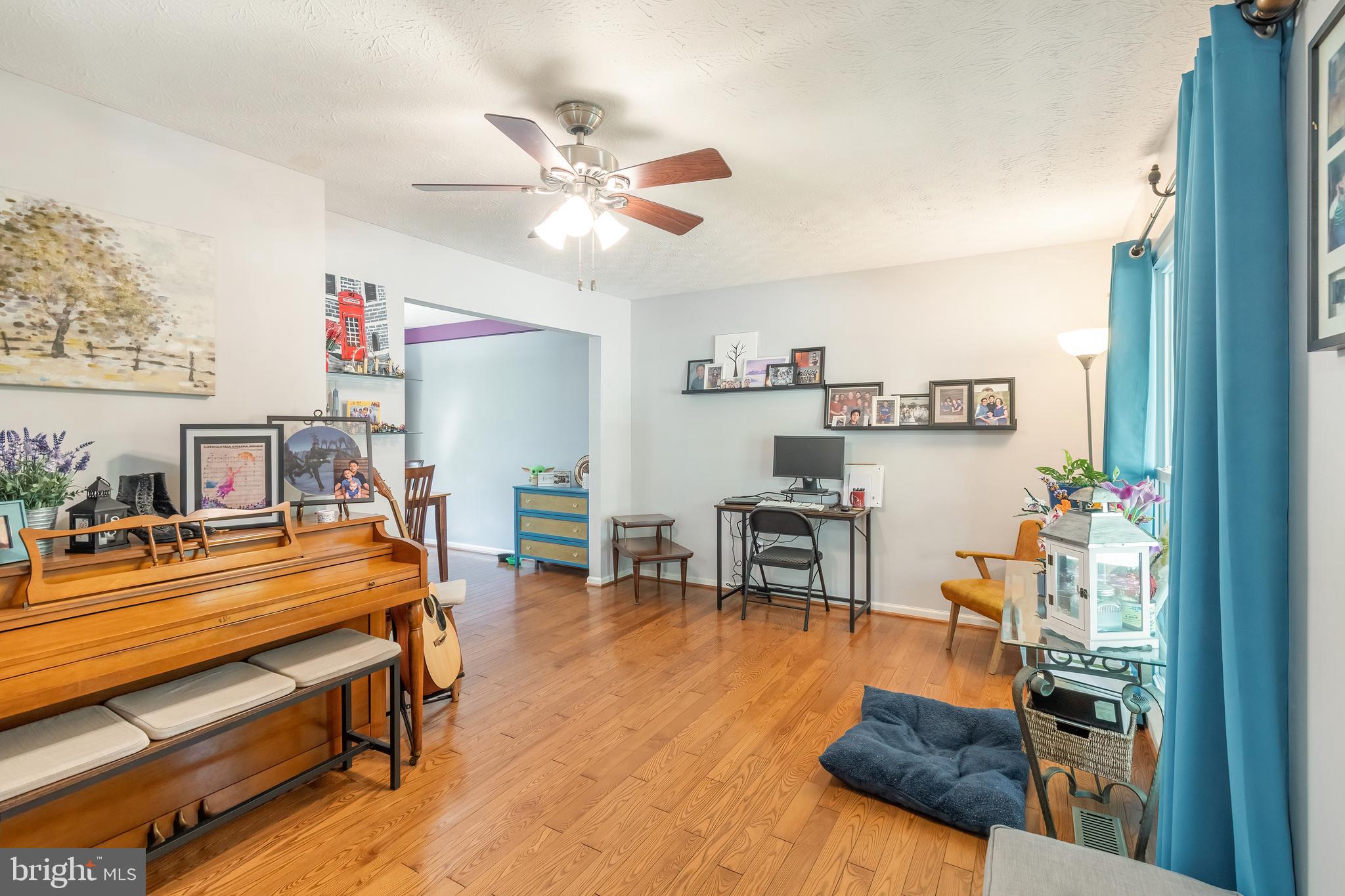 SEVEN OAKS - Residential