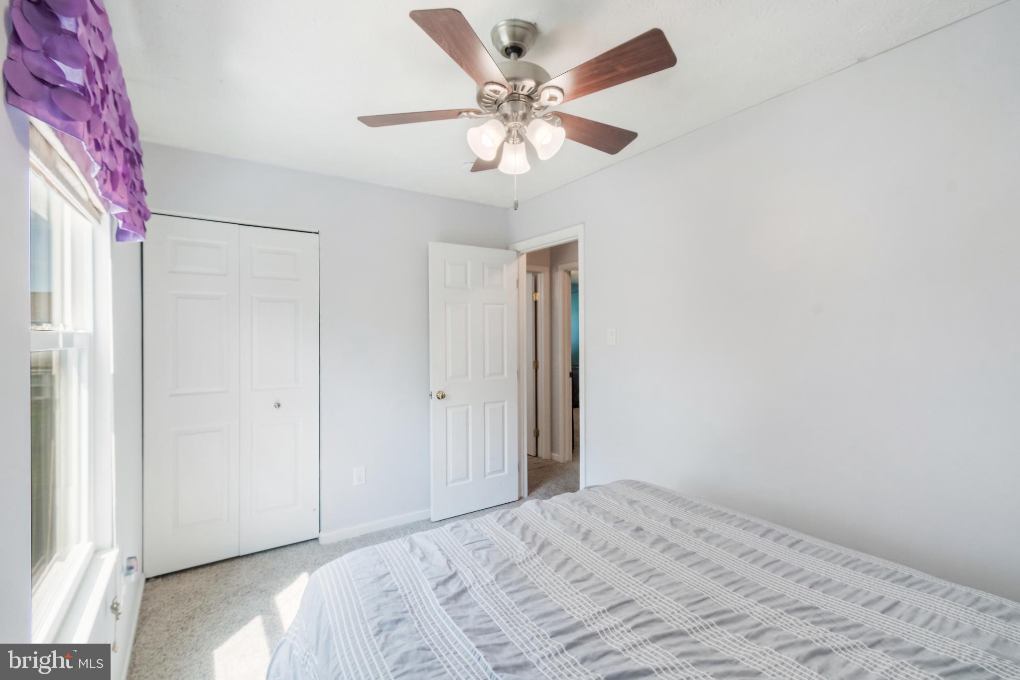 SEVEN OAKS - Residential