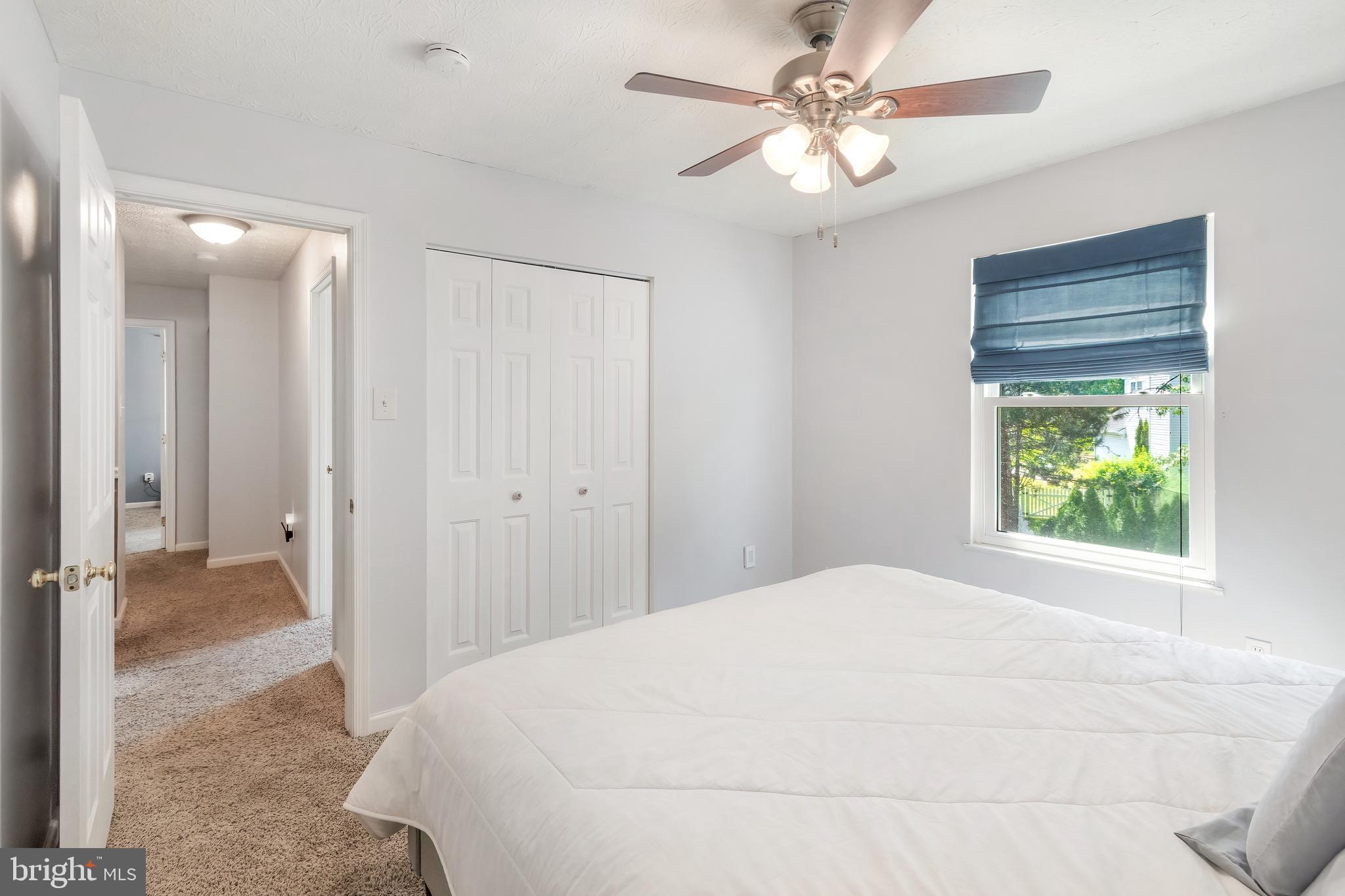 SEVEN OAKS - Residential