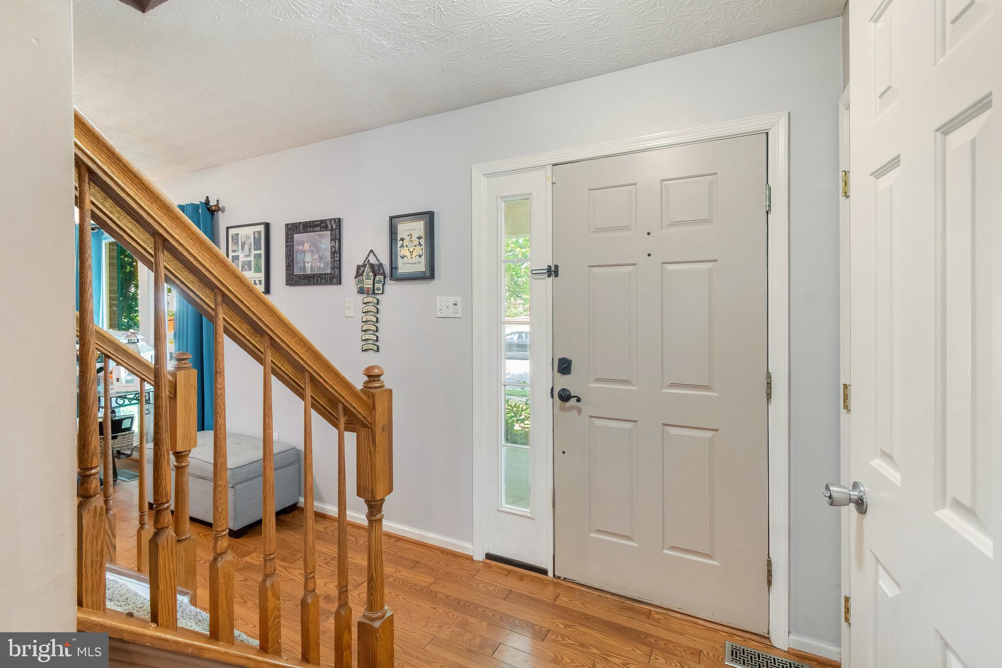 SEVEN OAKS - Residential