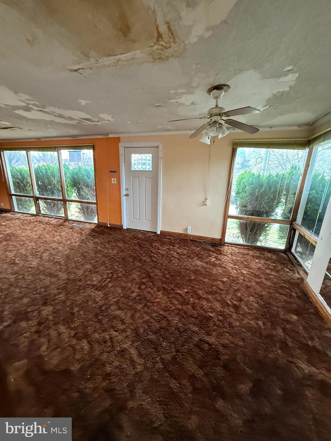 MOUNT WASHINGTON - Residential