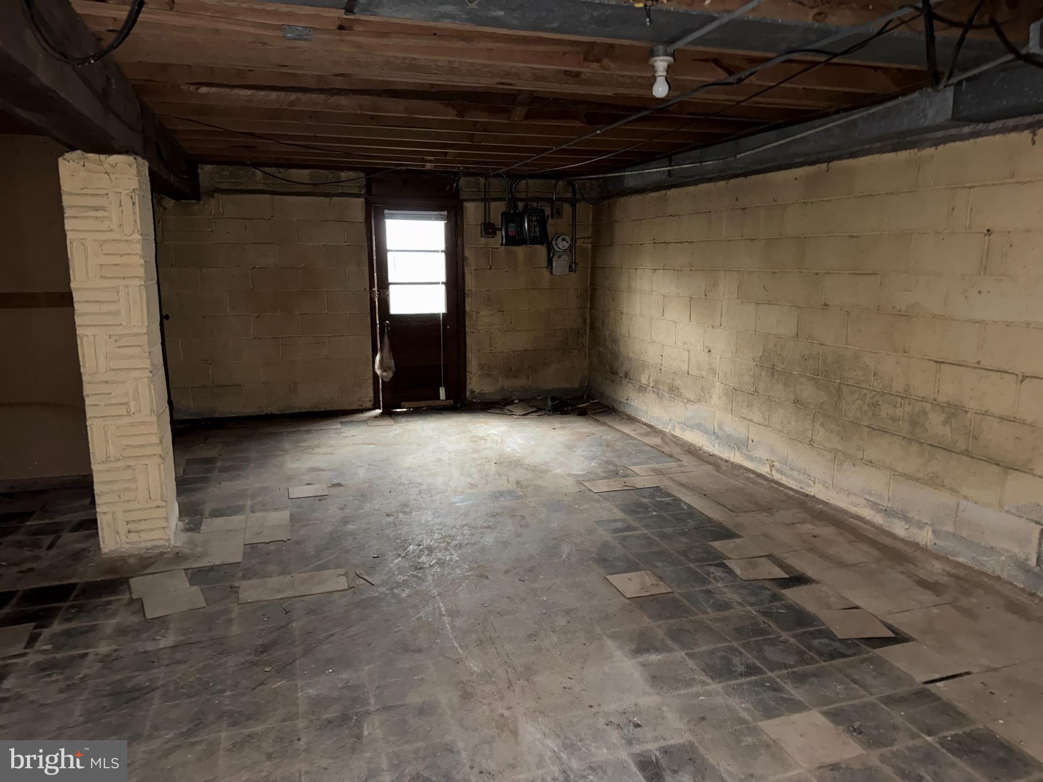 MOUNT WASHINGTON - Residential