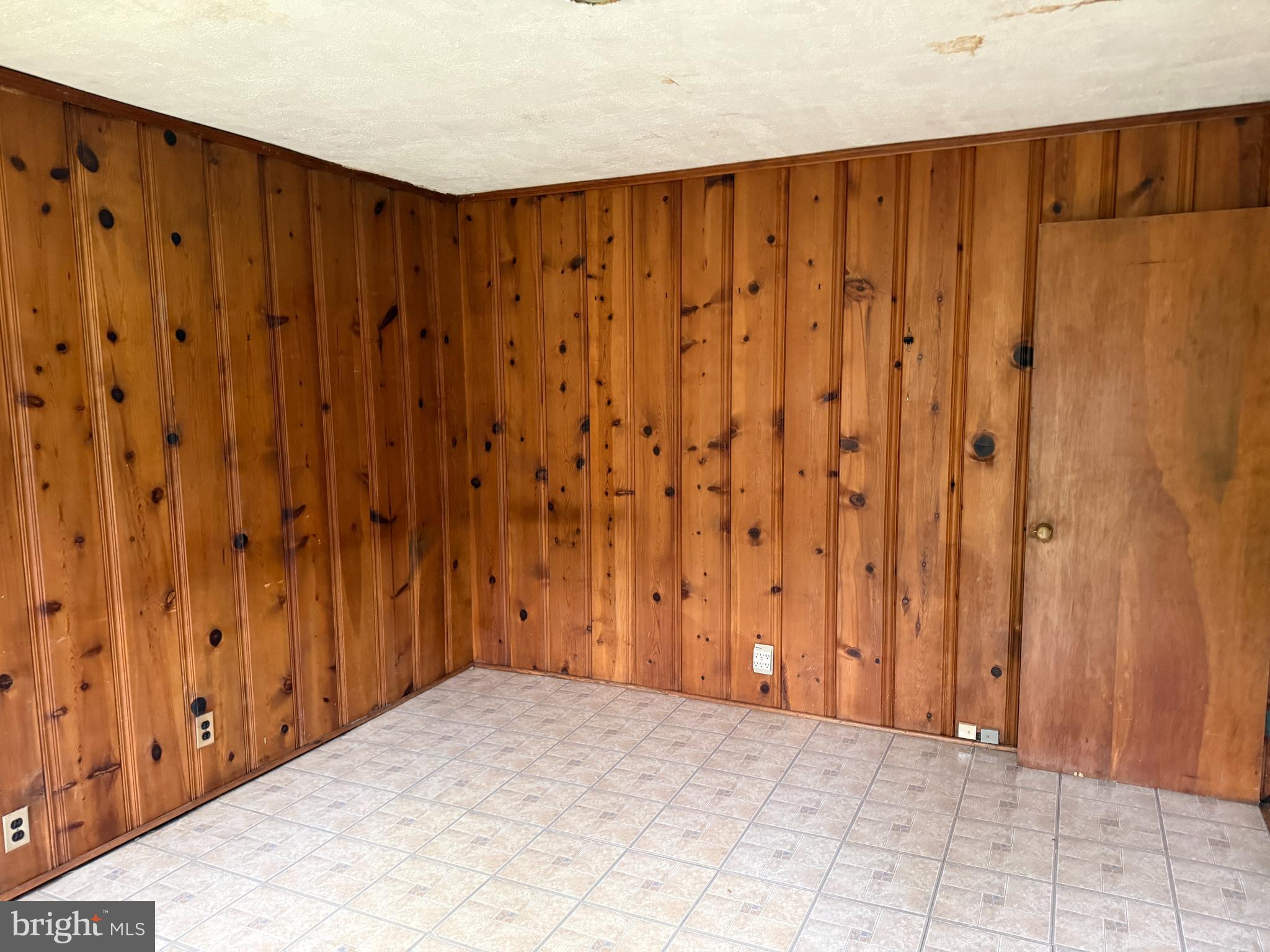 MOUNT WASHINGTON - Residential