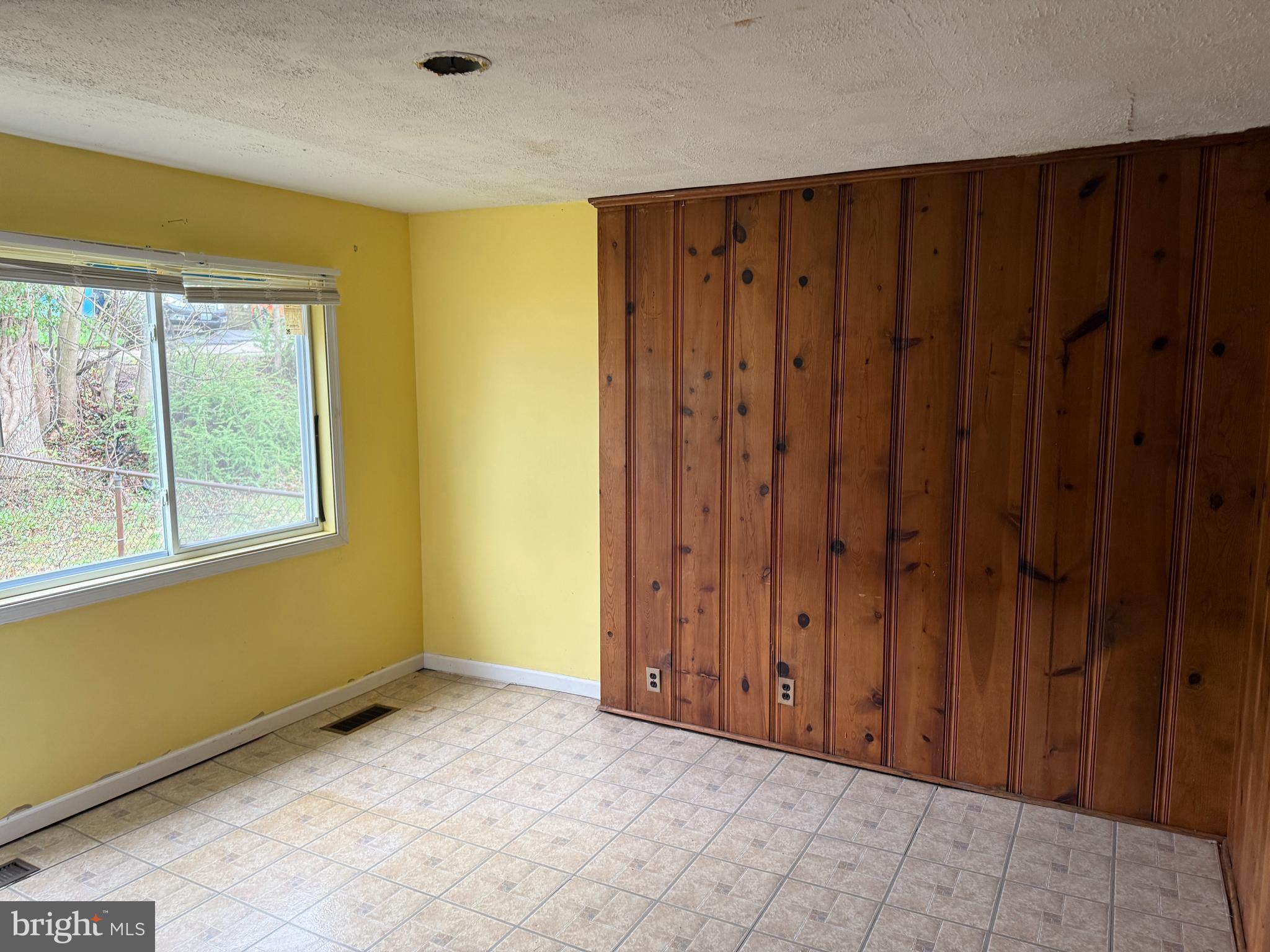 MOUNT WASHINGTON - Residential