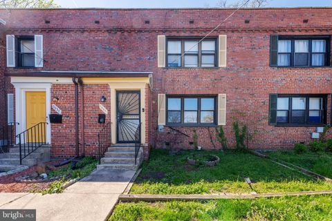 5033 JUST STREET NE WASHINGTON DC 20019
