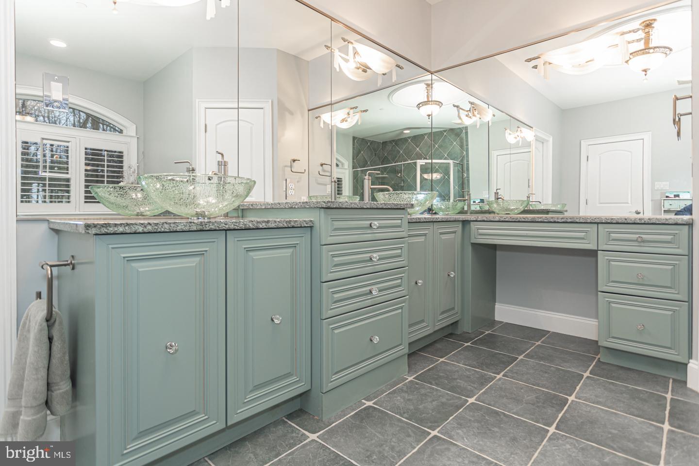 WELLINGTON ESTATES - Residential