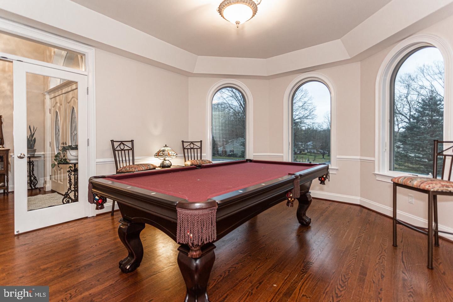 WELLINGTON ESTATES - Residential