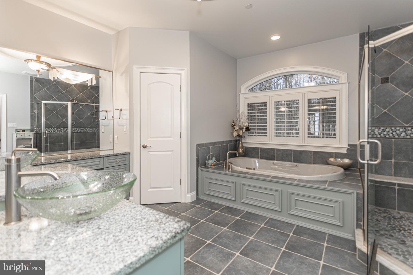 WELLINGTON ESTATES - Residential