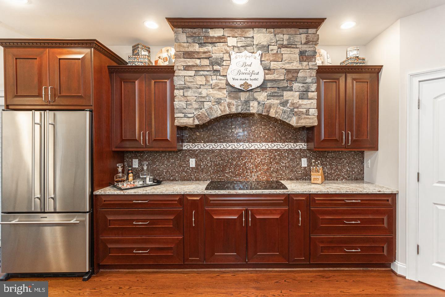 WELLINGTON ESTATES - Residential