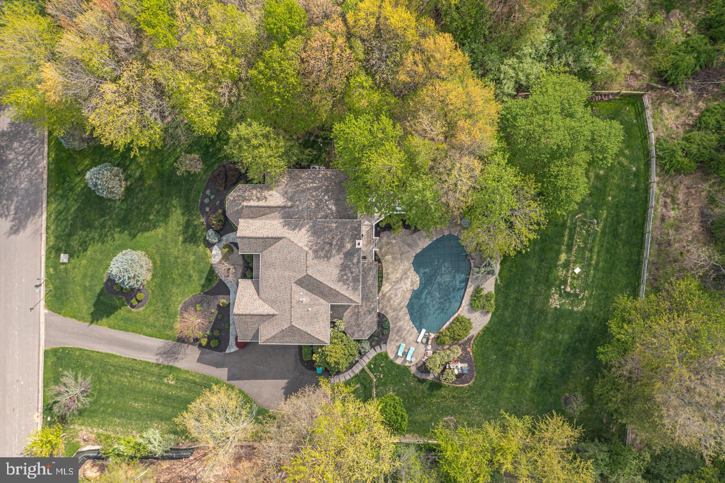 WELLINGTON ESTATES - Residential