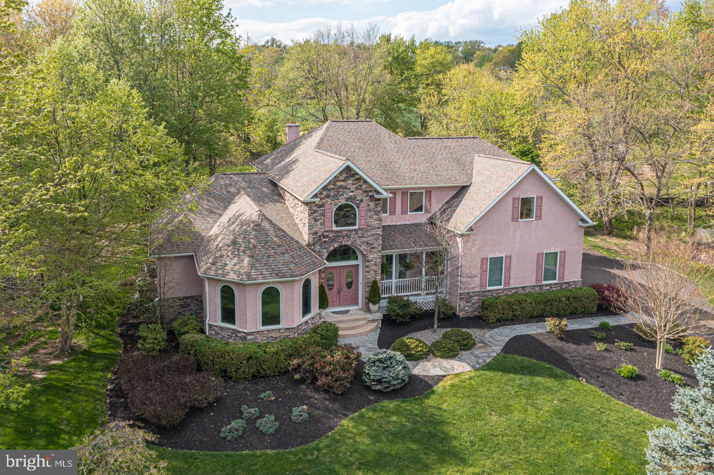 WELLINGTON ESTATES - Residential