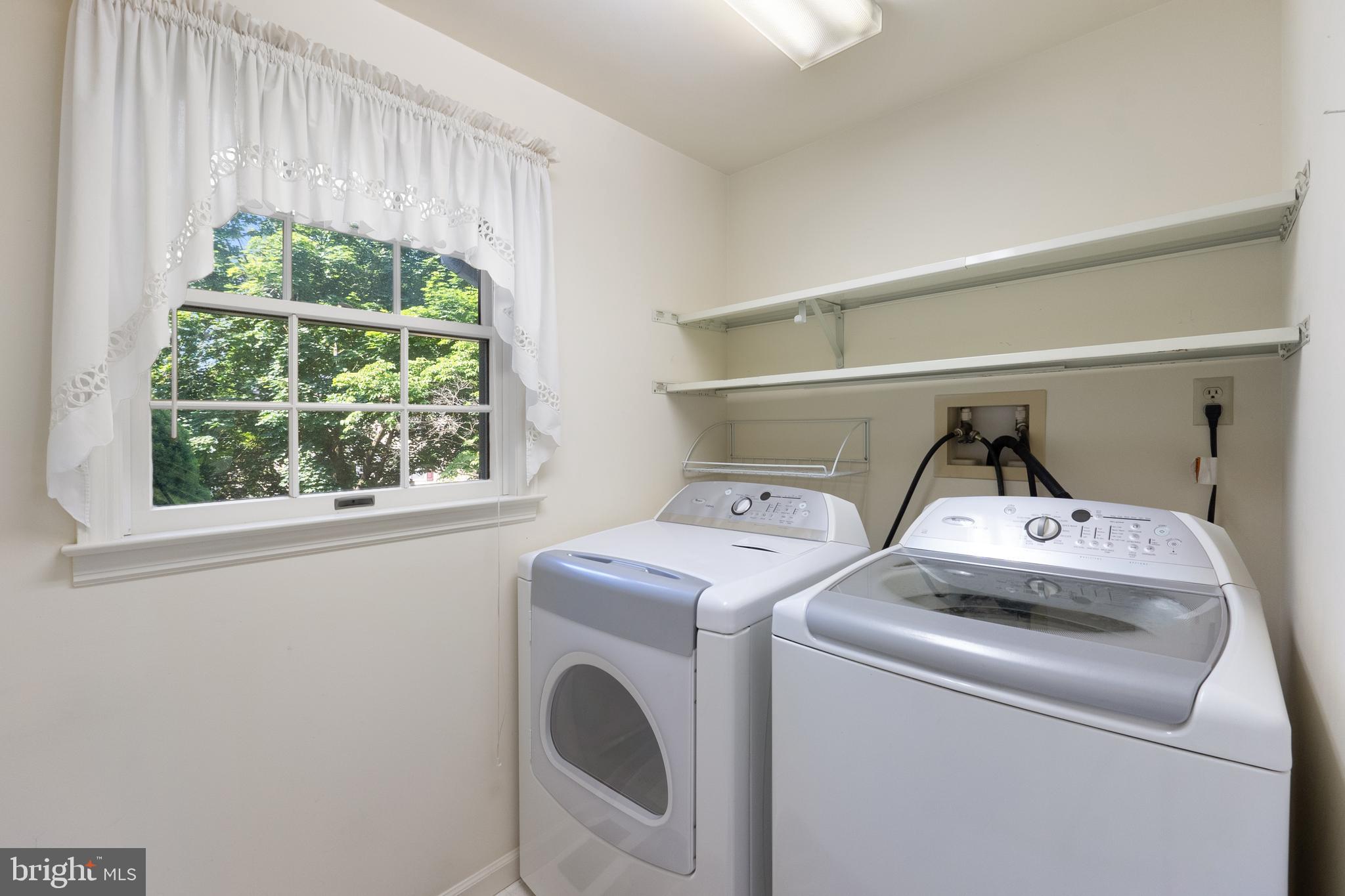 BRIARWOOD - Residential