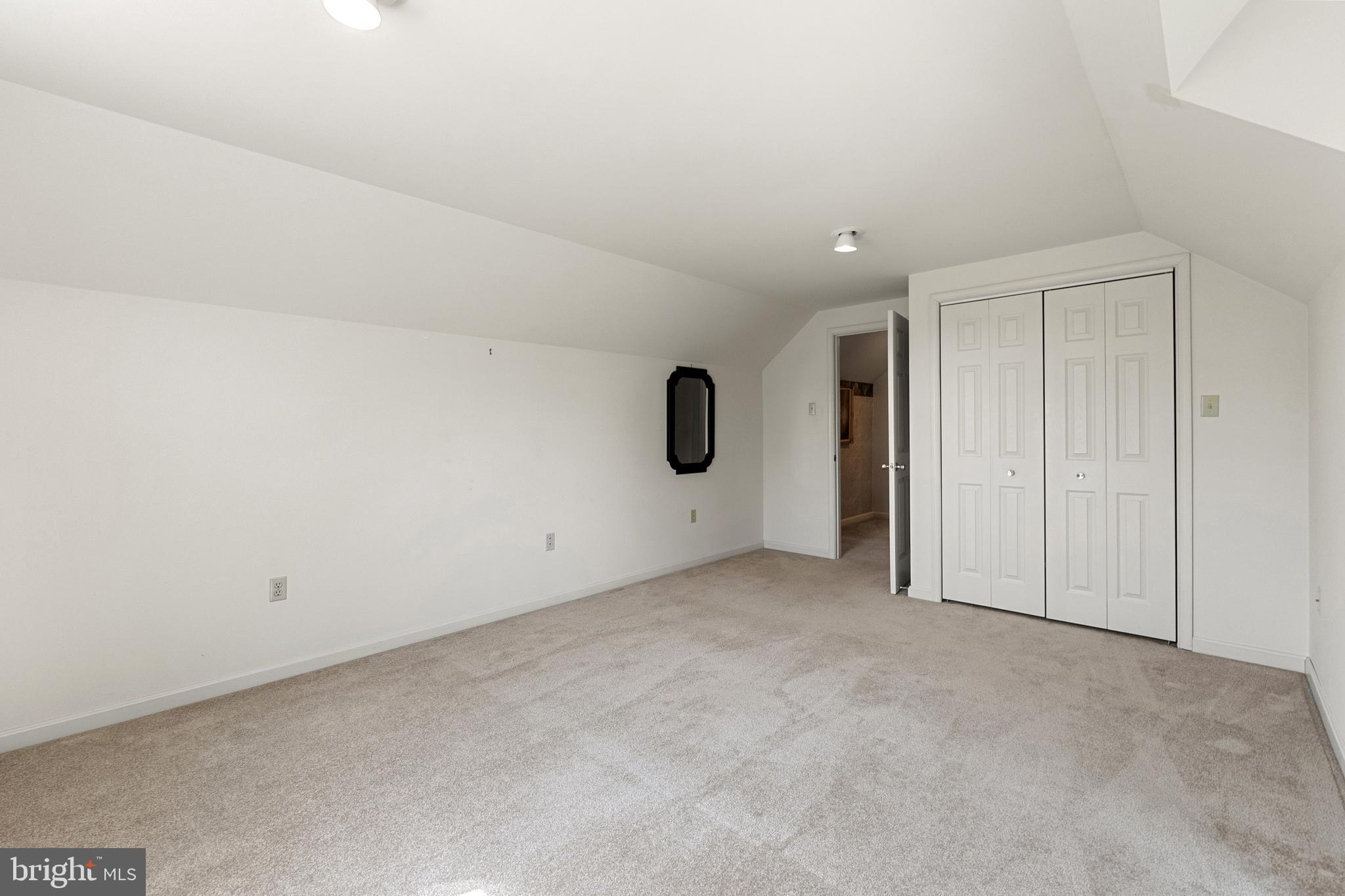 BRIARWOOD - Residential