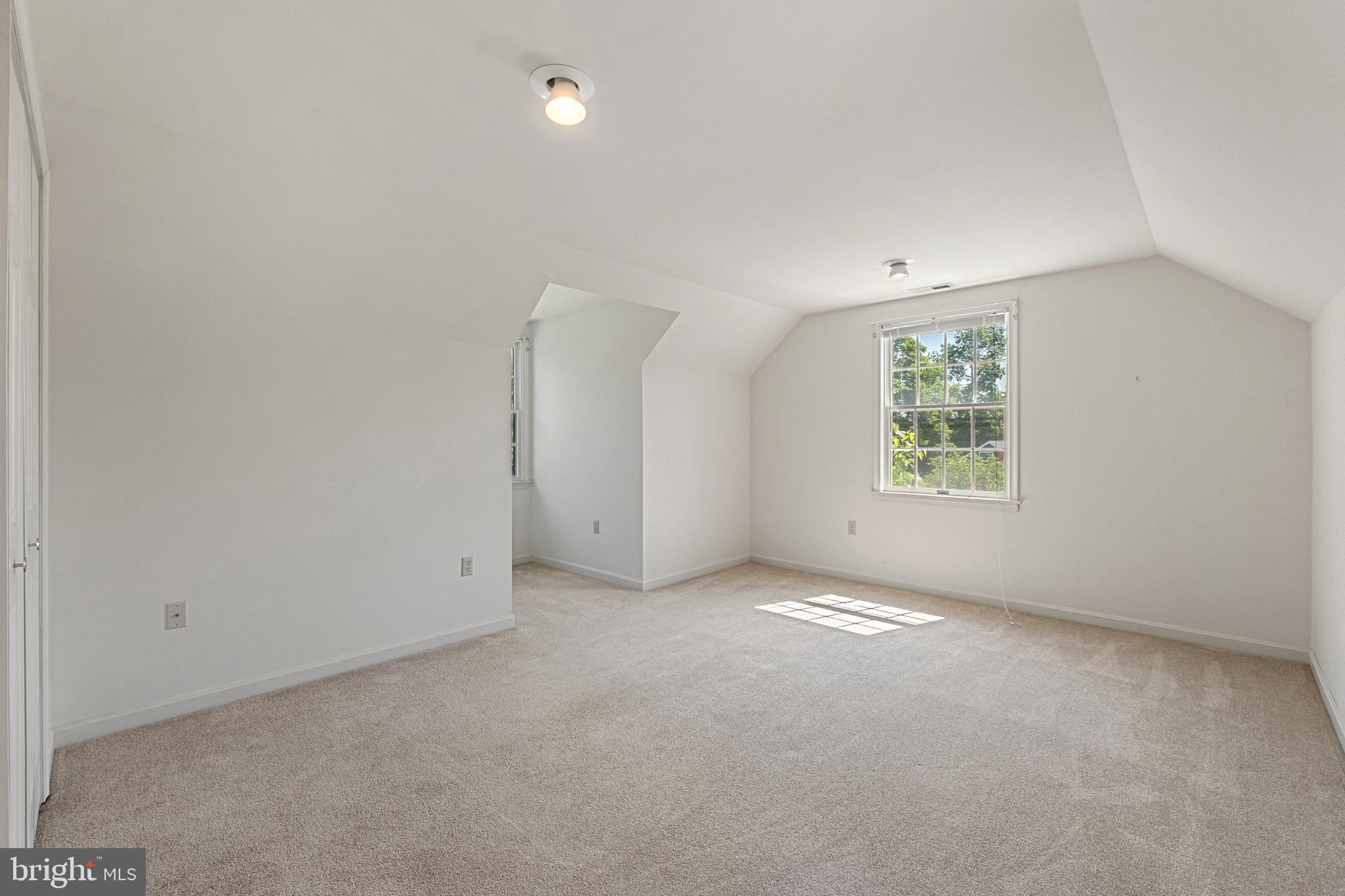 BRIARWOOD - Residential