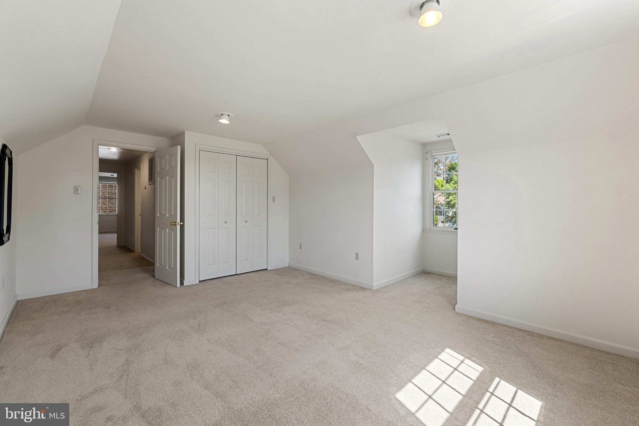 BRIARWOOD - Residential