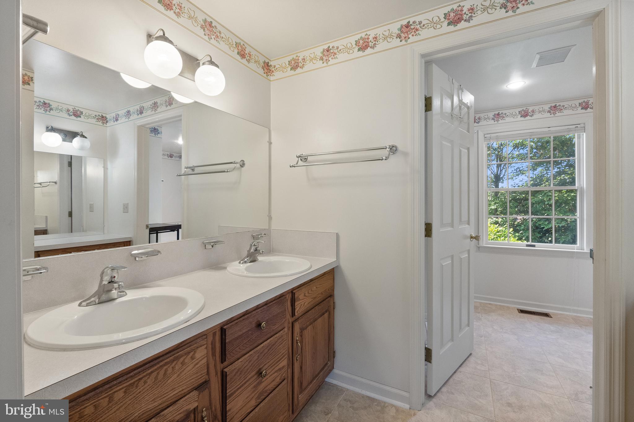 BRIARWOOD - Residential