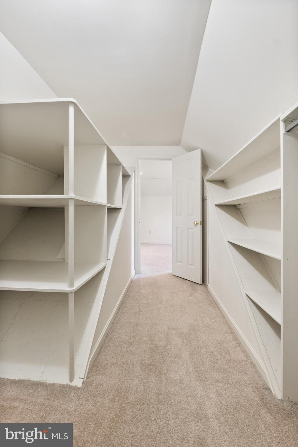 BRIARWOOD - Residential