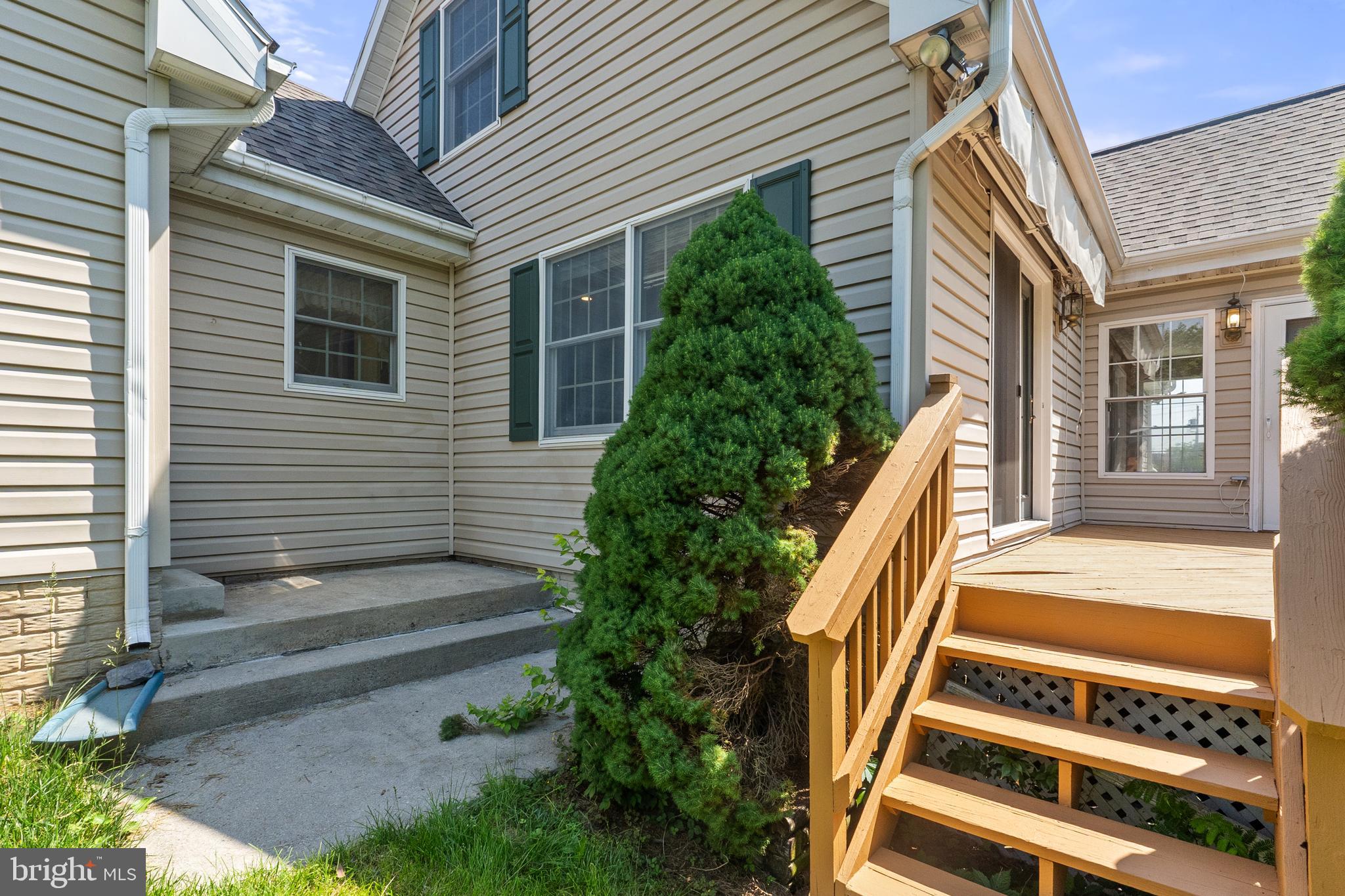 BRIARWOOD - Residential