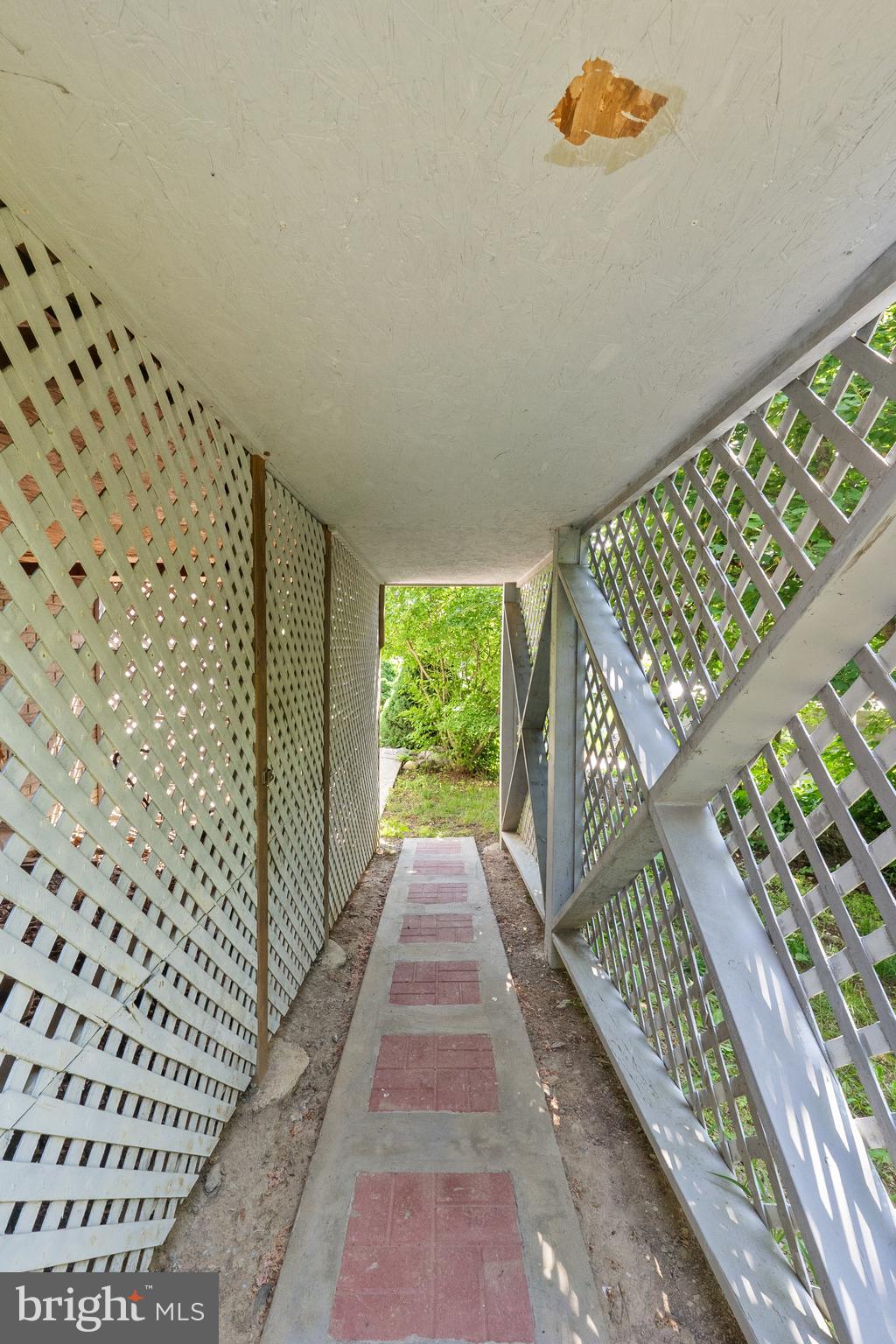 BRIARWOOD - Residential