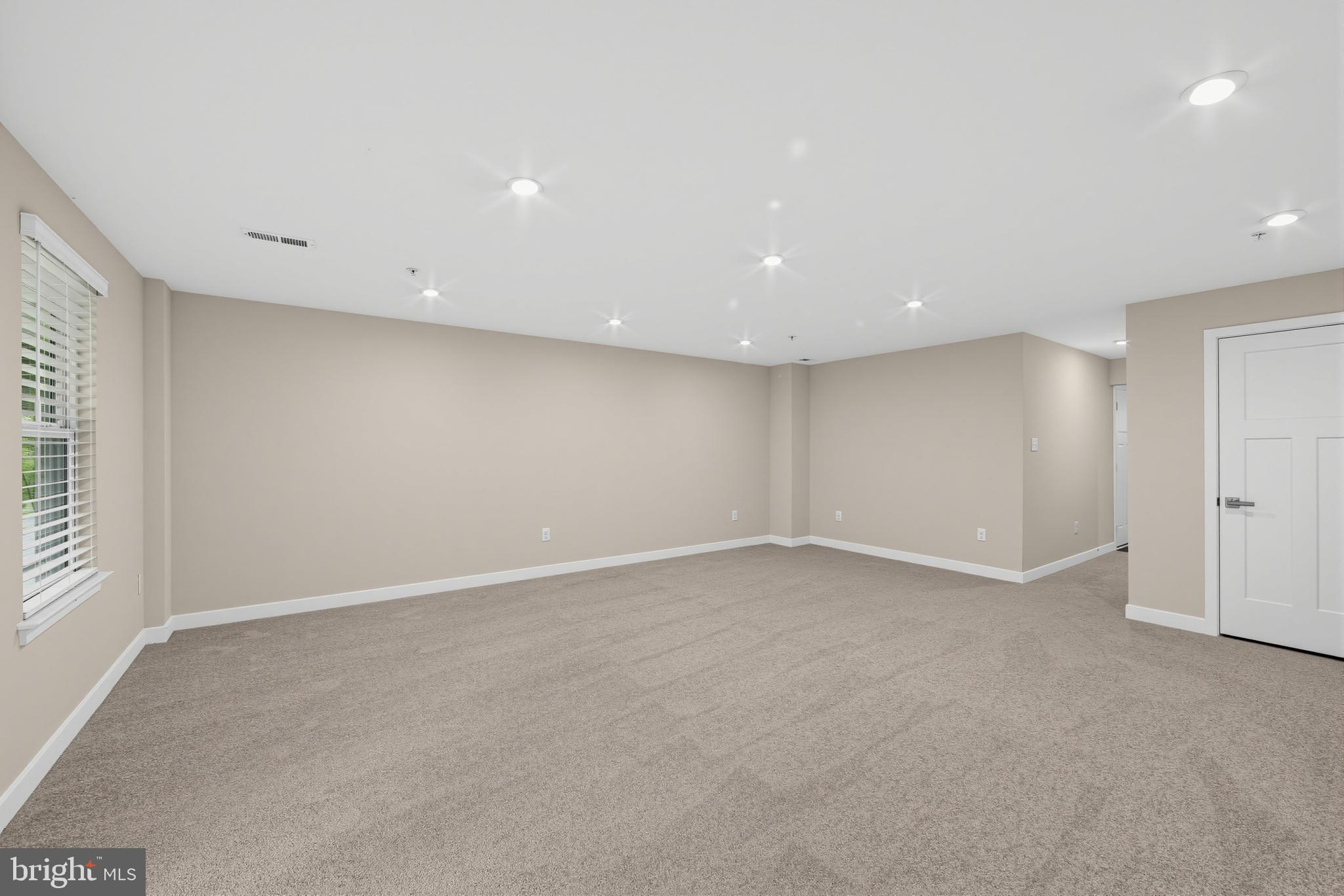 221 SUGAR MAPLE SQUARE