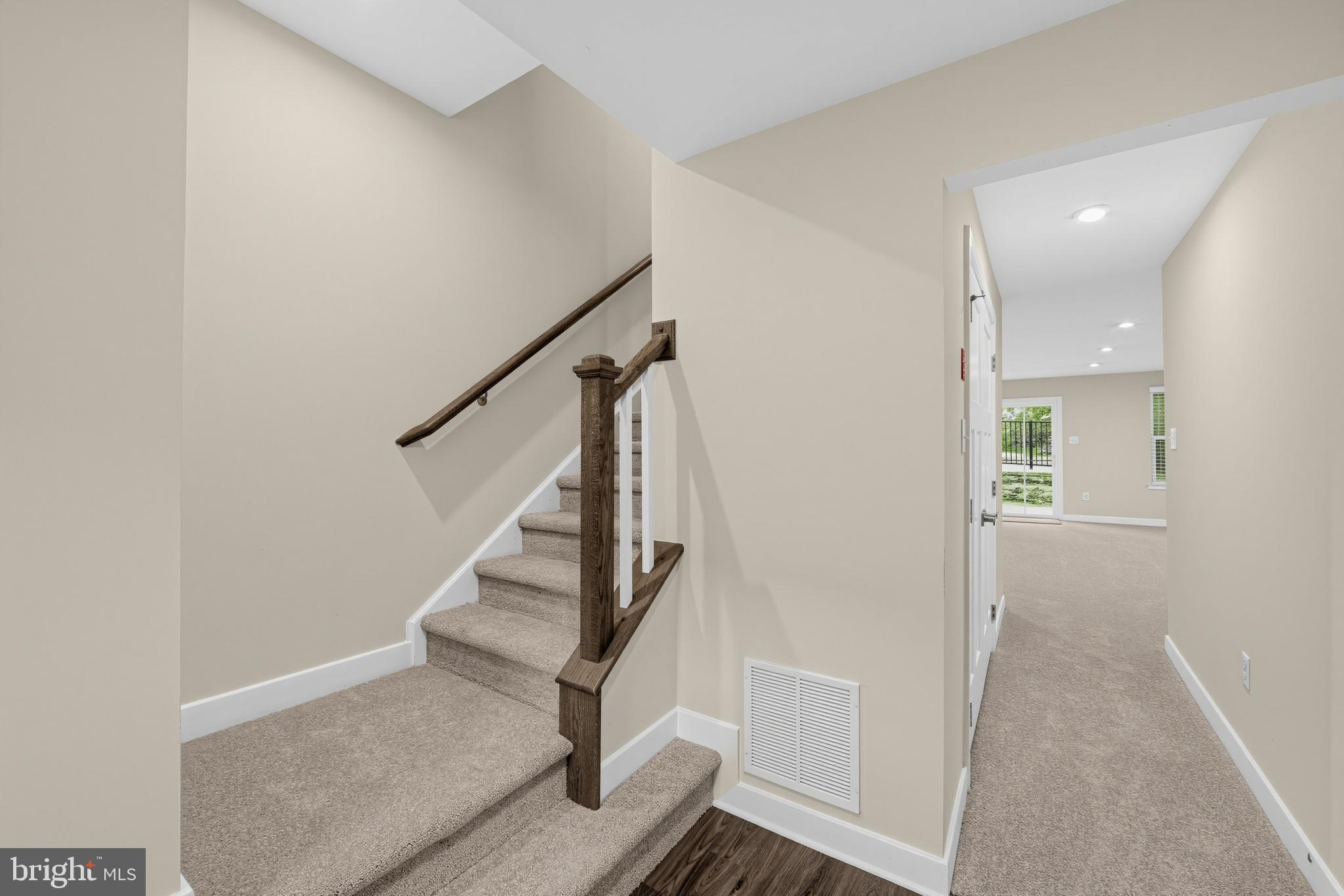 221 SUGAR MAPLE SQUARE