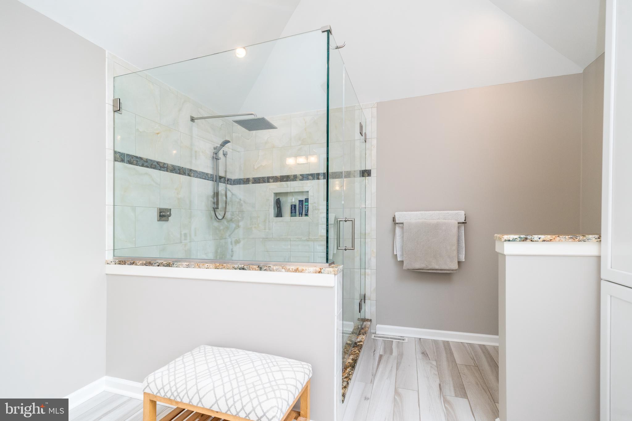 DUBLIN GLEN - Residential