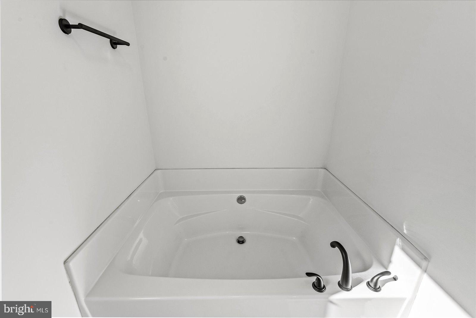 MORGAN - Residential