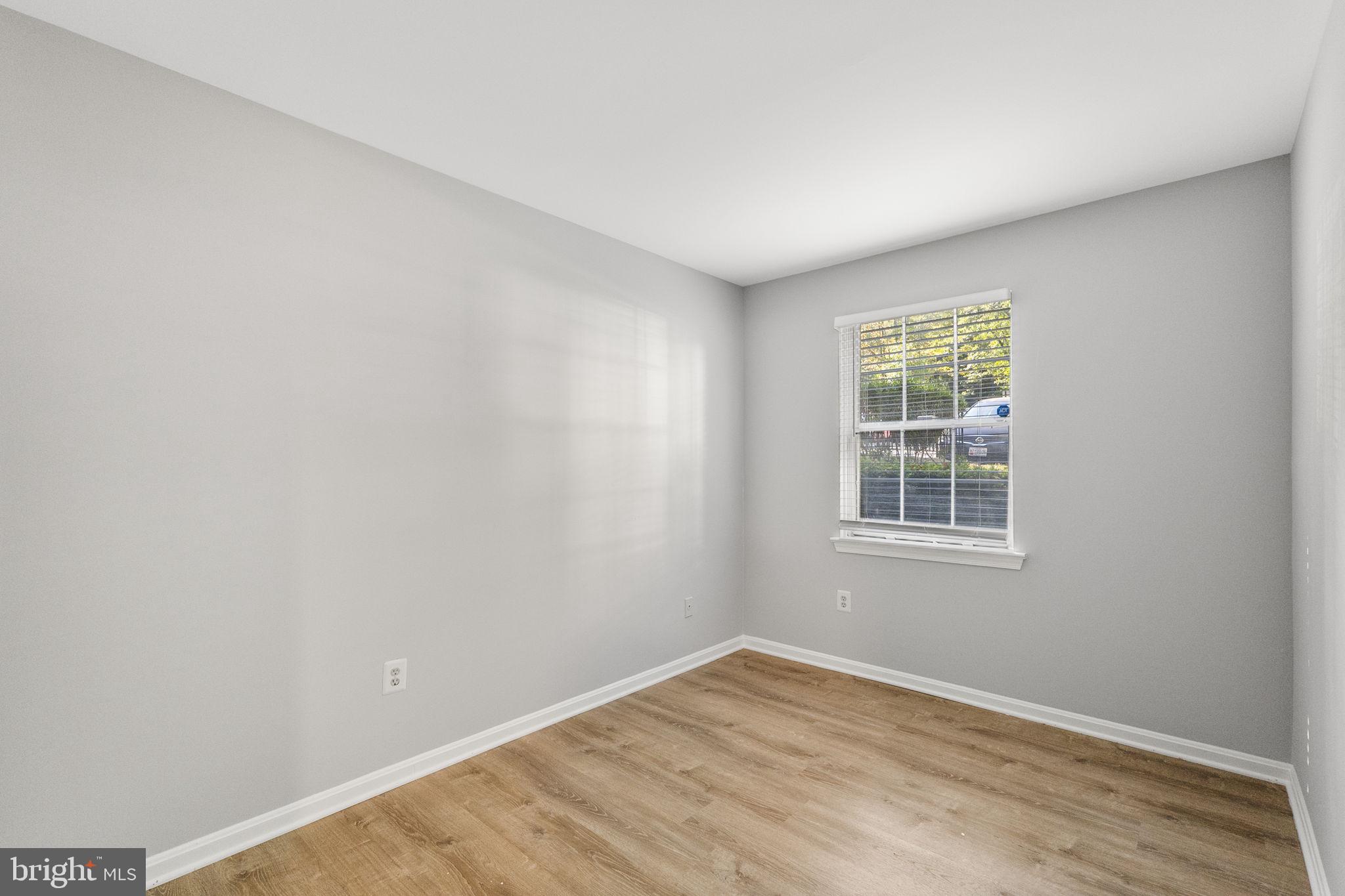 LAKEVIEW - Residential