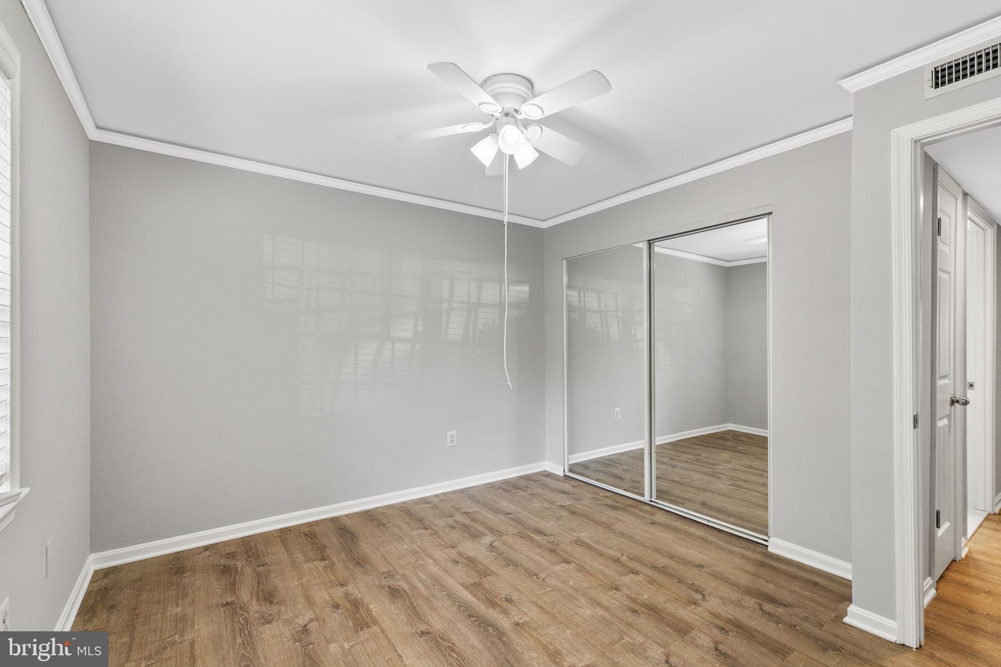 LAKEVIEW - Residential