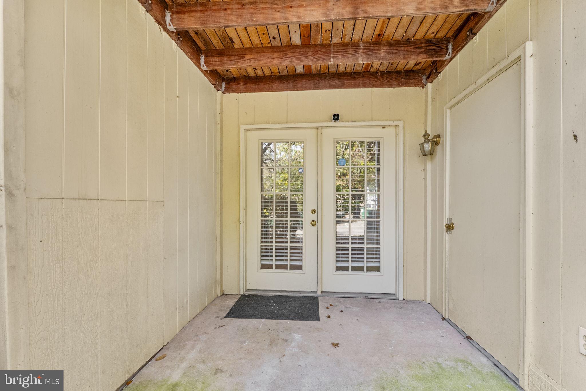 LAKEVIEW - Residential